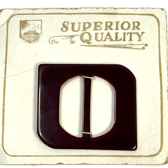 Vintage Celluloid Superior Quality Buckle NOS - Picture 3 of 4